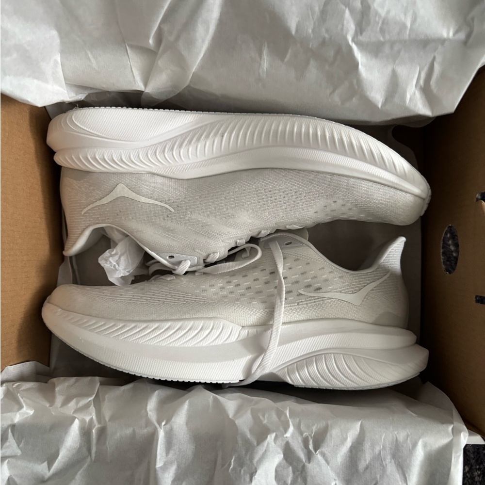 Hoka Mach 6